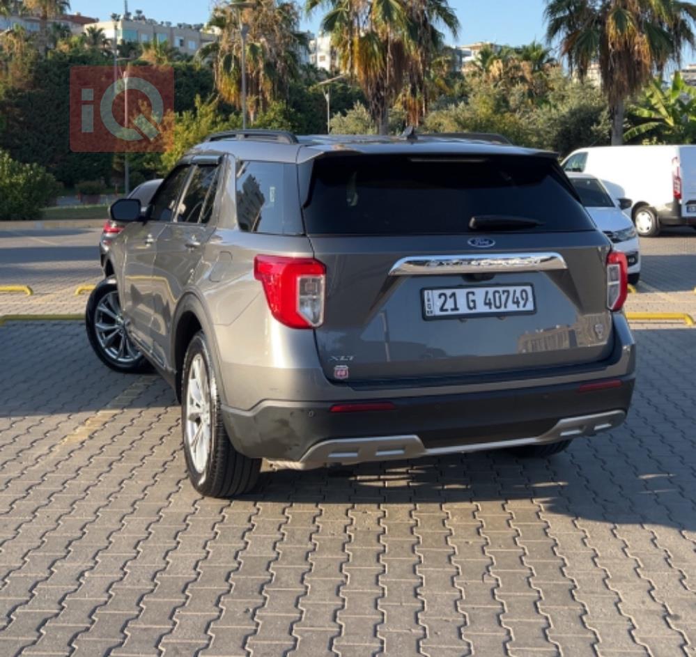 Ford Explorer